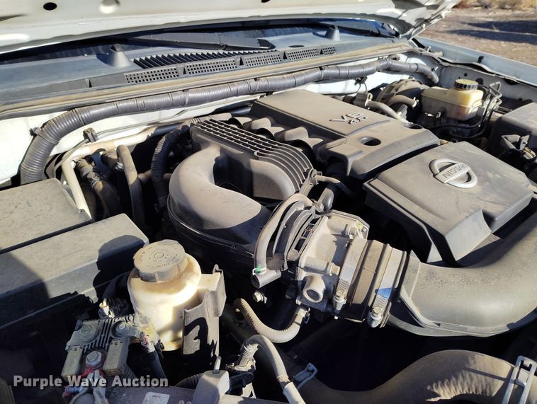 image for item DT0948 2016 Nissan Frontier Crew Cab pickup truck