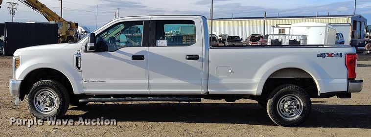 image for item DT0950 2018 Ford F350 Super Duty  Crew Cab pickup truck