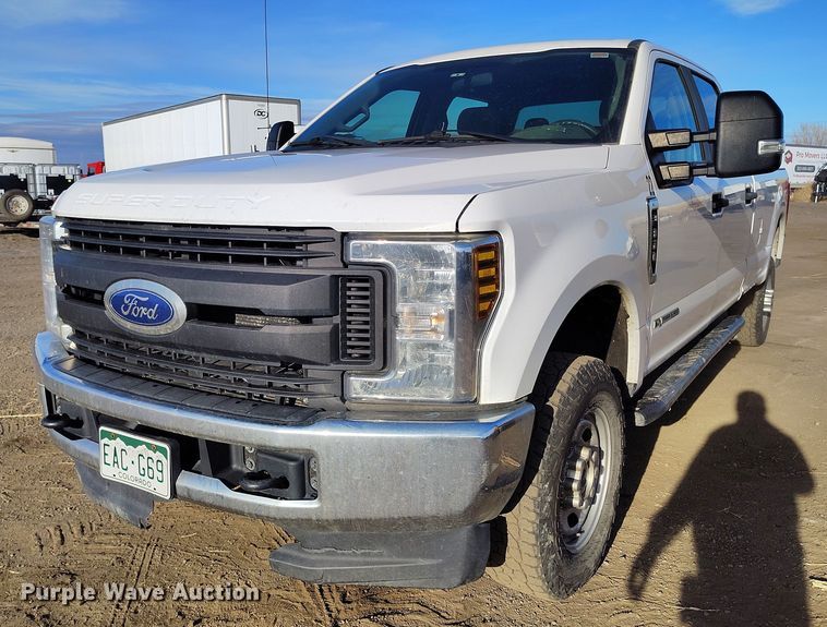 image for item DT0950 2018 Ford F350 Super Duty  Crew Cab pickup truck
