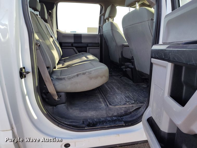 image for item DT0950 2018 Ford F350 Super Duty  Crew Cab pickup truck