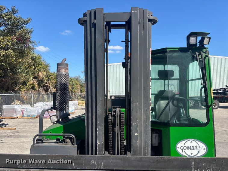 image for item DU0379 2016 CombiLift C8000 forklift