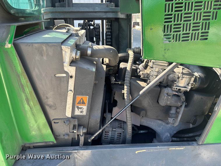 image for item DU0379 2016 CombiLift C8000 forklift