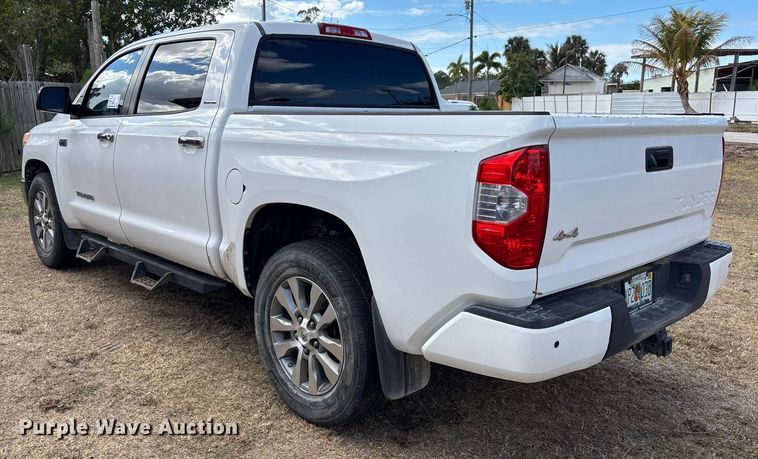 image for item DU0391 2015 Toyota Tundra Crew Cab pickup truck