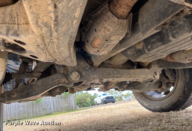 image for item DU0391 2015 Toyota Tundra Crew Cab pickup truck