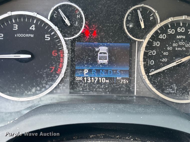 image for item DU0391 2015 Toyota Tundra Crew Cab pickup truck