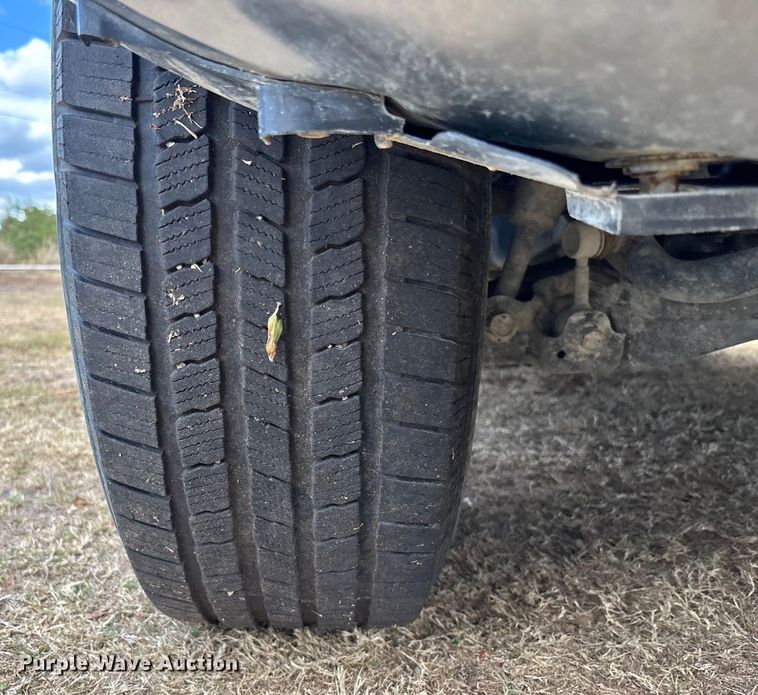 image for item DU0391 2015 Toyota Tundra Crew Cab pickup truck