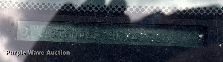 image for item DU0391 2015 Toyota Tundra Crew Cab pickup truck