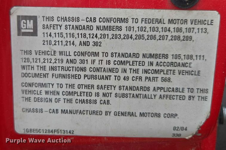 image for item DU2709 2004 Chevrolet C5500 flatbed truck