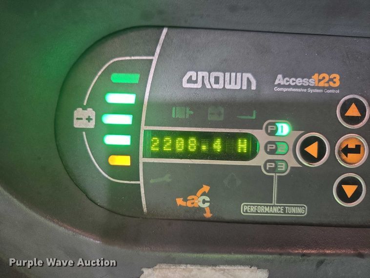 image for item DU2715 2018 Crown SP3520-30 order picker