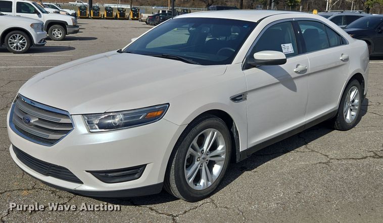 image for item DU2716 2017 Ford Taurus 