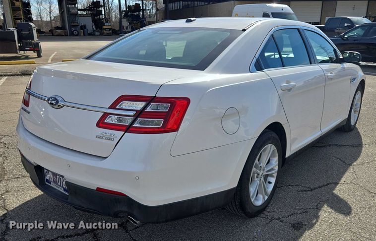 image for item DU2716 2017 Ford Taurus 