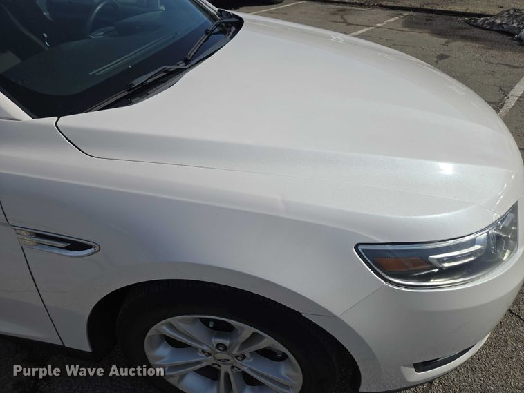image for item DU2716 2017 Ford Taurus 