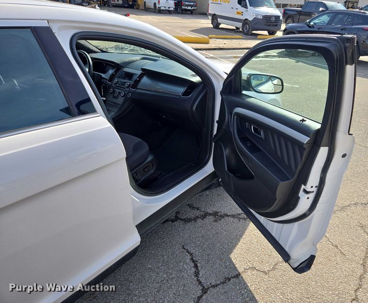 image for item DU2716 2017 Ford Taurus 