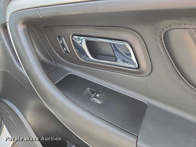 image for item DU2716 2017 Ford Taurus 