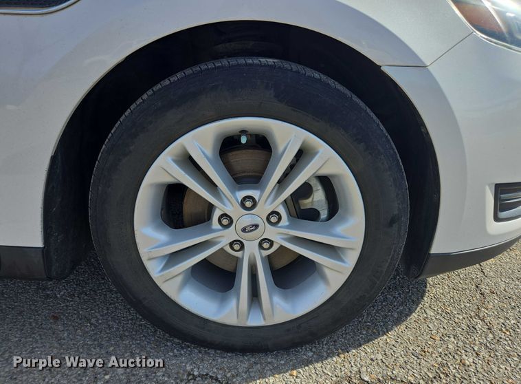 image for item DU2716 2017 Ford Taurus 