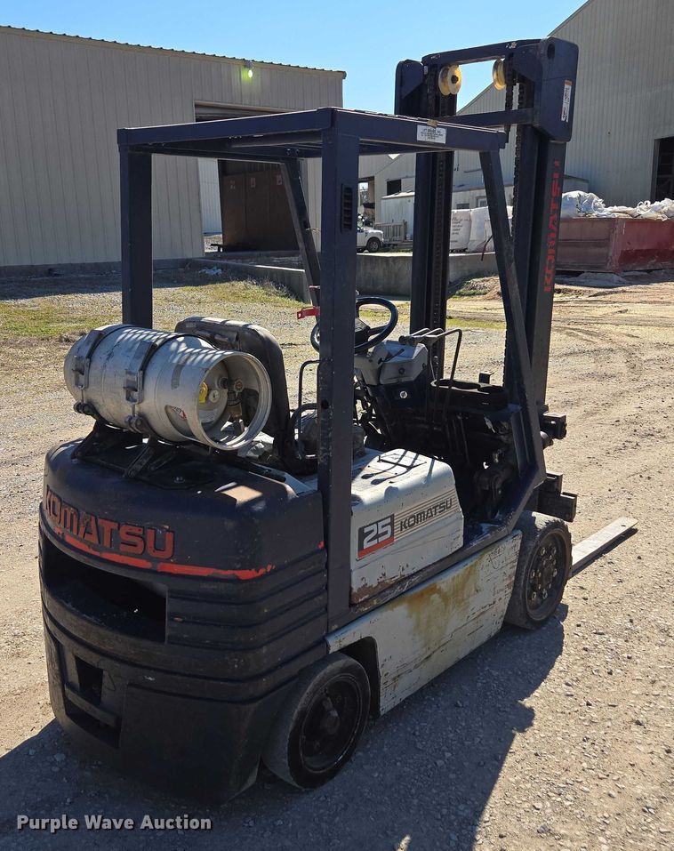 image for item DU2722 Komatsu FG25ST-11 forklift