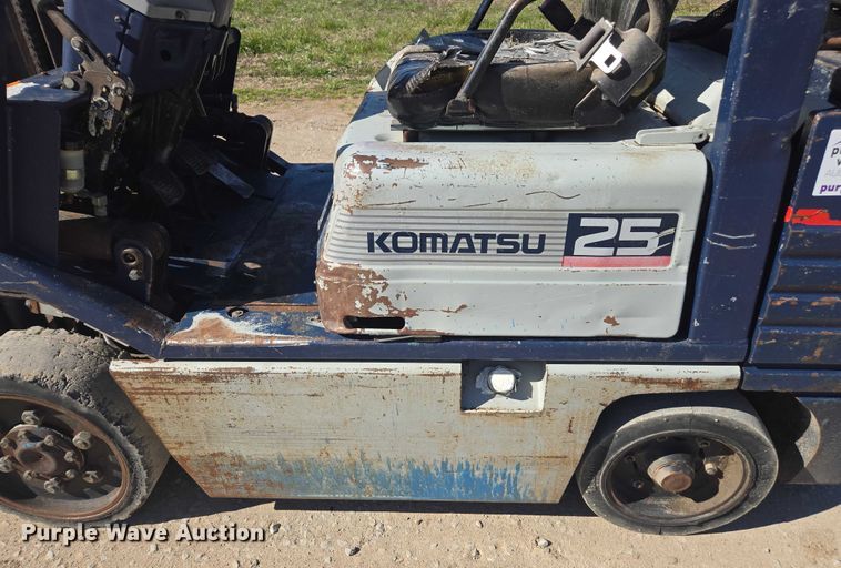 image for item DU2722 Komatsu FG25ST-11 forklift