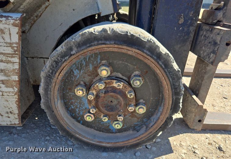 image for item DU2722 Komatsu FG25ST-11 forklift