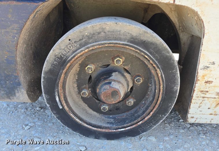 image for item DU2722 Komatsu FG25ST-11 forklift