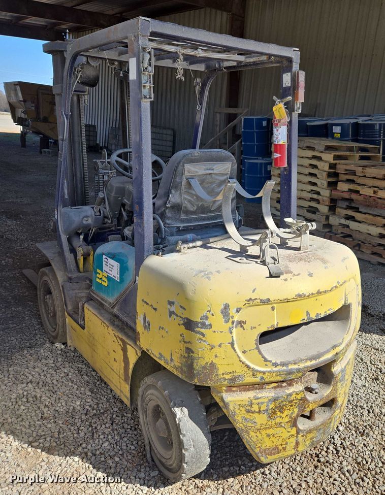 image for item DU2723 Komatsu FG25TLP-12 forklift