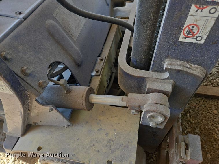 image for item DU2723 Komatsu FG25TLP-12 forklift