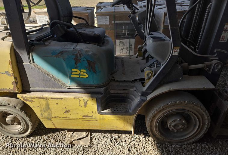 image for item DU2723 Komatsu FG25TLP-12 forklift