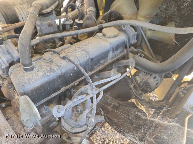 image for item DU2723 Komatsu FG25TLP-12 forklift