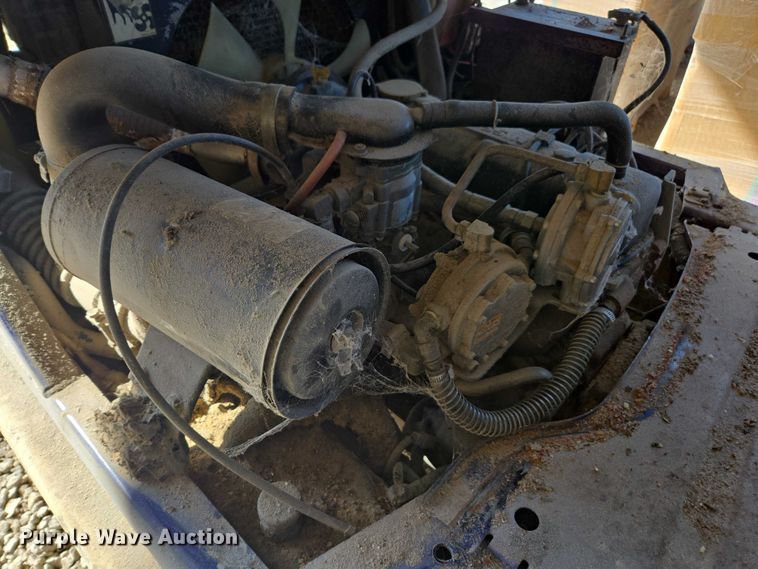 image for item DU2723 Komatsu FG25TLP-12 forklift