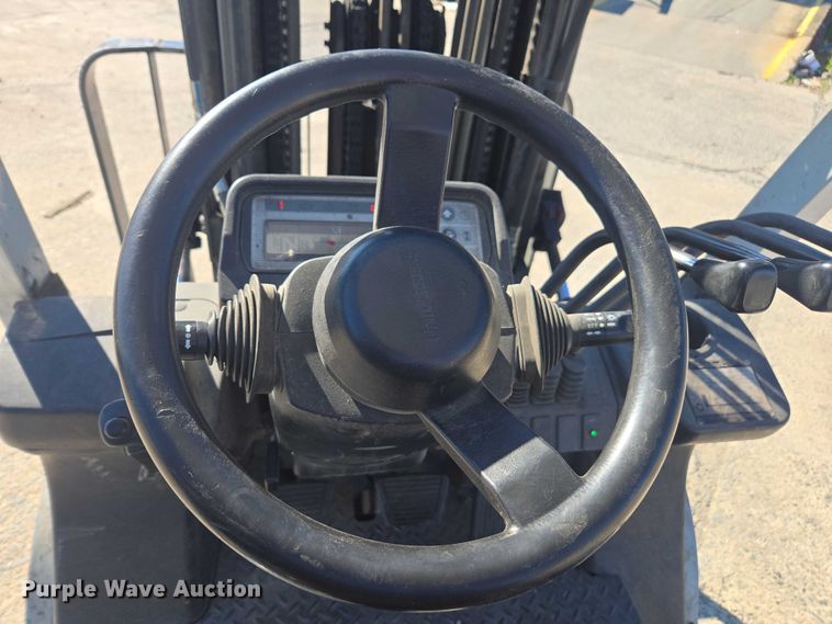 image for item DU2732 2017 Unicarriers PF50 forklift