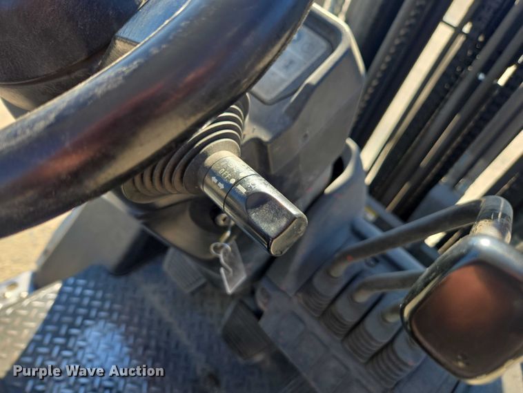 image for item DU2732 2017 Unicarriers PF50 forklift