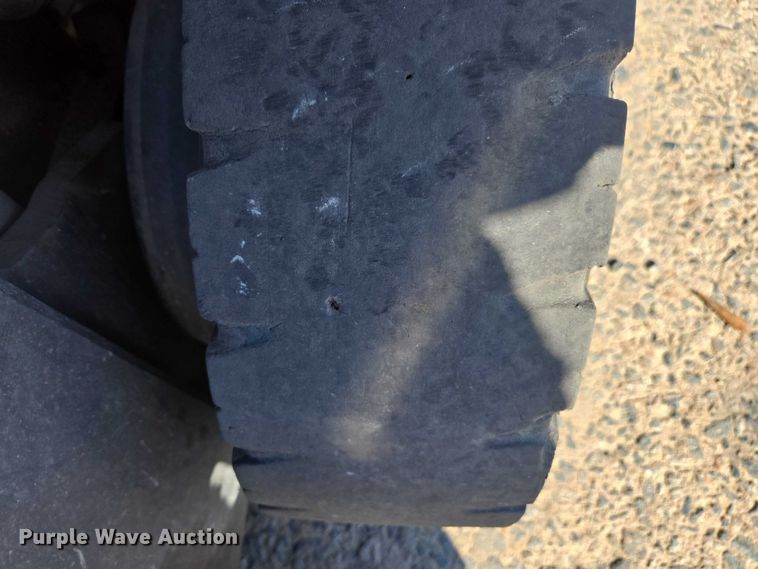 image for item DU2732 2017 Unicarriers PF50 forklift