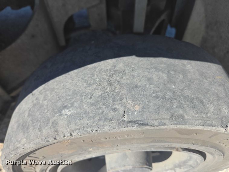 image for item DU2732 2017 Unicarriers PF50 forklift