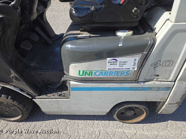 image for item DU2734 2016 UniCarriers CSF40 forklift