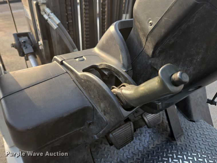 image for item DU2736 2016 UniCarriers PF50 forklift