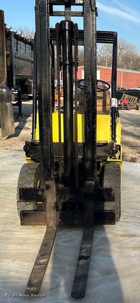 image for item DV0783 Yale G83P-050-SBS-093 forklift