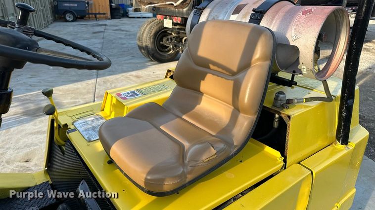 image for item DV0783 Yale G83P-050-SBS-093 forklift