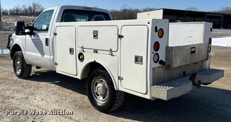 image for item DW7477 2014 Ford F250 utility bed pickup truck