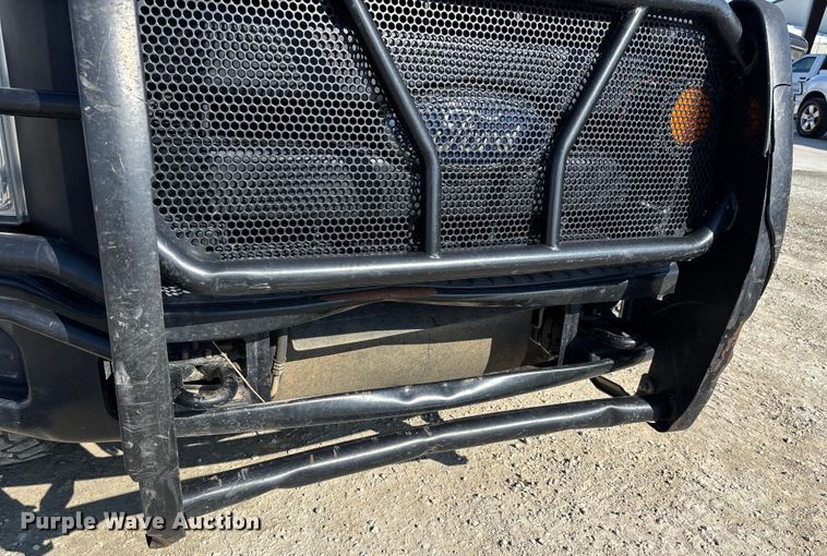 image for item DW7477 2014 Ford F250 utility bed pickup truck