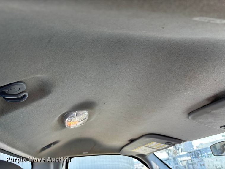 image for item DW7477 2014 Ford F250 utility bed pickup truck