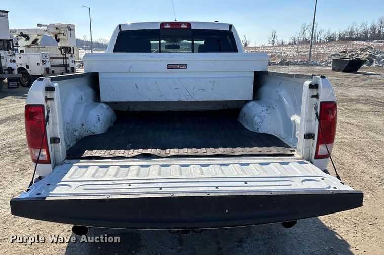 image for item DW7478 2012 RAM 1500 Ext. Cab pickup truck