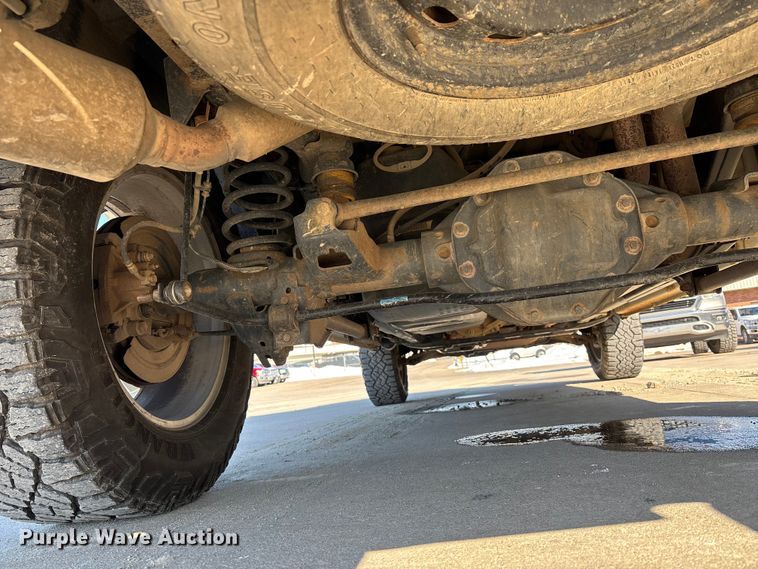 image for item DW7478 2012 RAM 1500 Ext. Cab pickup truck