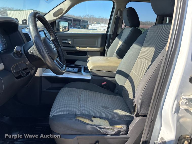 image for item DW7478 2012 RAM 1500 Ext. Cab pickup truck