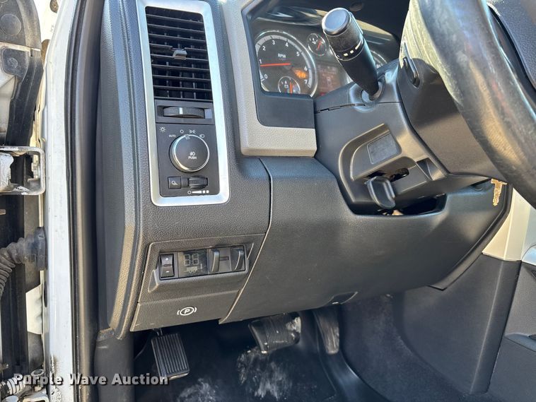 image for item DW7478 2012 RAM 1500 Ext. Cab pickup truck