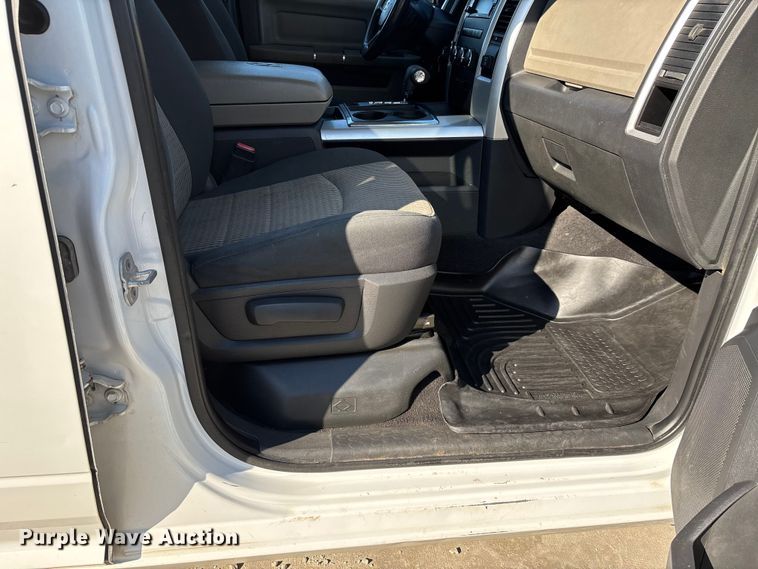 image for item DW7478 2012 RAM 1500 Ext. Cab pickup truck