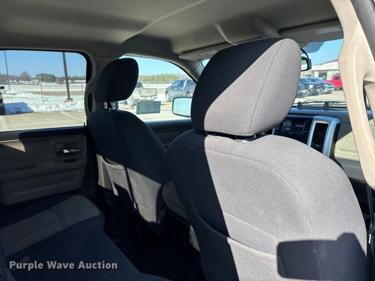 image for item DW7478 2012 RAM 1500 Ext. Cab pickup truck