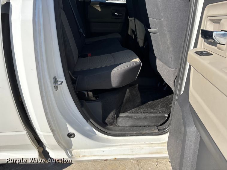 image for item DW7478 2012 RAM 1500 Ext. Cab pickup truck