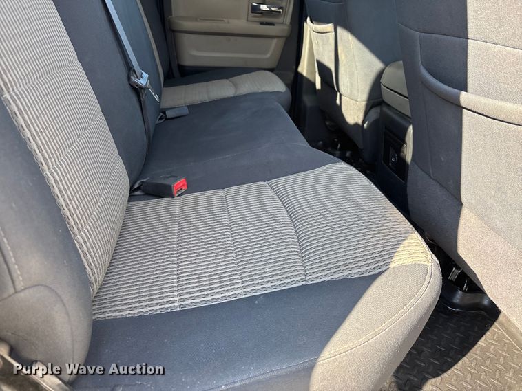 image for item DW7478 2012 RAM 1500 Ext. Cab pickup truck