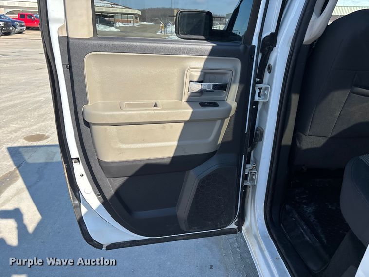 image for item DW7478 2012 RAM 1500 Ext. Cab pickup truck