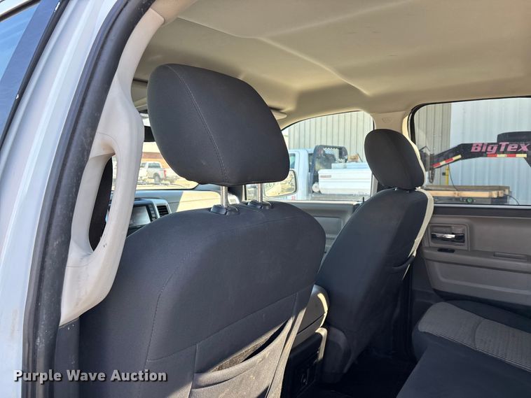 image for item DW7478 2012 RAM 1500 Ext. Cab pickup truck