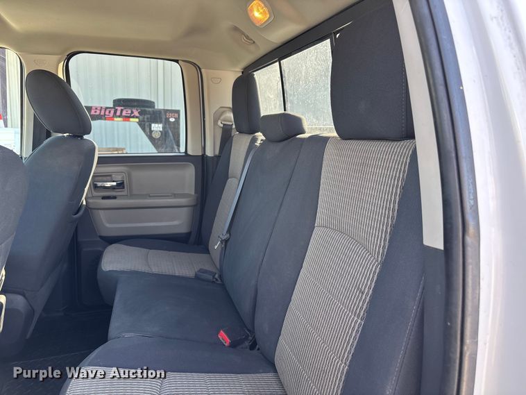 image for item DW7478 2012 RAM 1500 Ext. Cab pickup truck